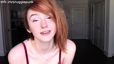 VERY HOT REDHEAD LEYLA IN A BEAUTIFUL LINGERIE MASTURBATES