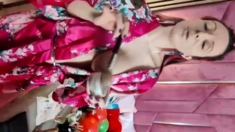Romanian amateur webcam teen masturbate
