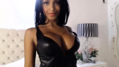 Big boobs milf masturbates with her dildo
