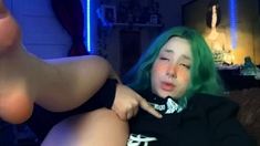 British amateur teen solo