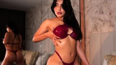 Very Hot Busty Brunette Solo Masturbation On Webcam