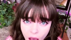 Brunette Solo Honey Shows Her Masturbating Skills