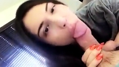 brunette teen blow and cum on beauty face